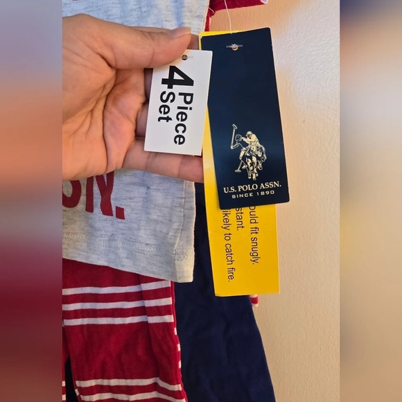 4-piece pajama set for toddler boys, size 2T - Picture 6 of 6